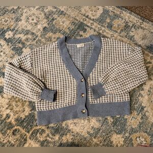 Bobeau Blue and Cream Knit Cardigan